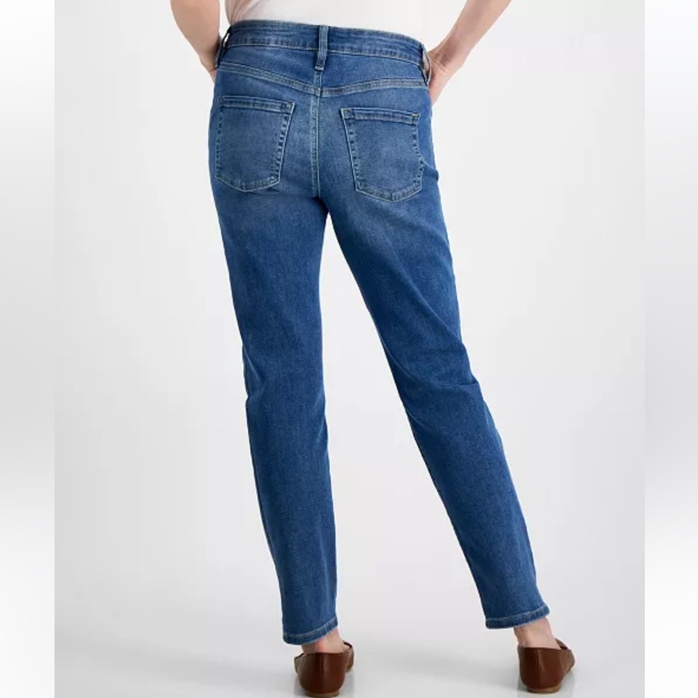 Style and Co Slim Leg Jeans
